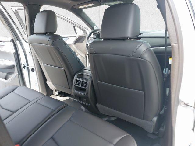 new 2025 Cadillac XT5 car, priced at $55,110