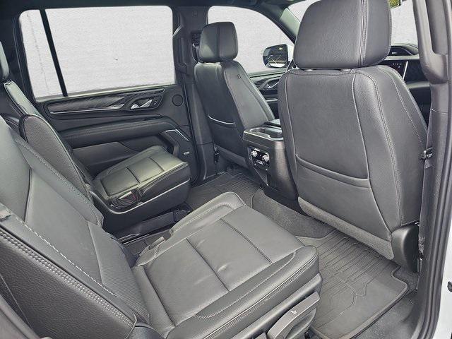 used 2023 GMC Yukon XL car, priced at $62,540
