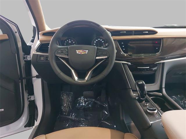 new 2025 Cadillac XT6 car, priced at $74,615