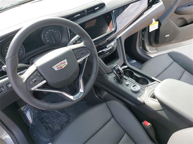 new 2025 Cadillac XT6 car, priced at $60,590