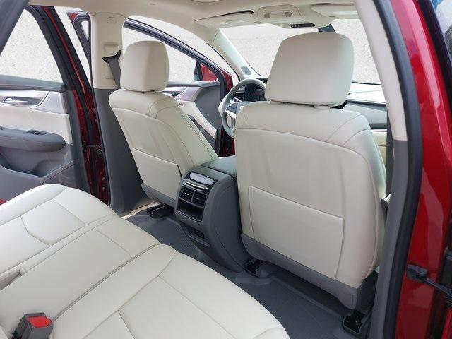 used 2023 Cadillac XT5 car, priced at $39,995