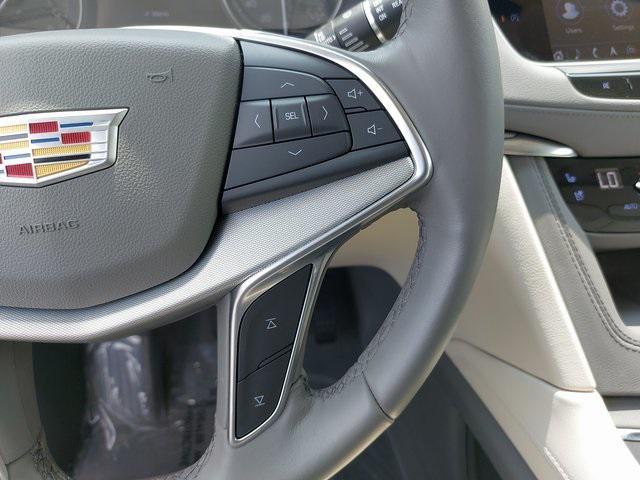 used 2023 Cadillac XT5 car, priced at $39,995