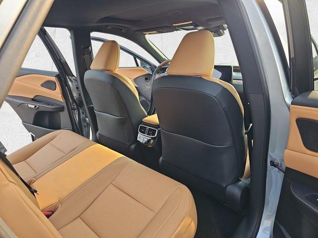 new 2025 Lexus RX 350 car, priced at $56,900