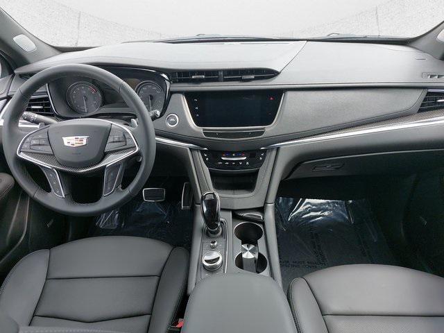 new 2025 Cadillac XT5 car, priced at $63,110