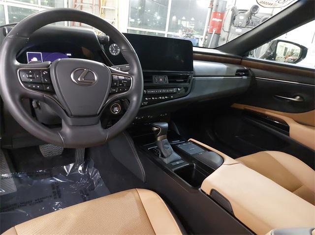 used 2022 Lexus ES 350 car, priced at $37,499