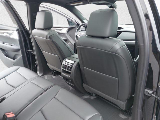new 2025 Cadillac XT5 car, priced at $64,285