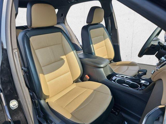 used 2023 Chevrolet Equinox car, priced at $26,950