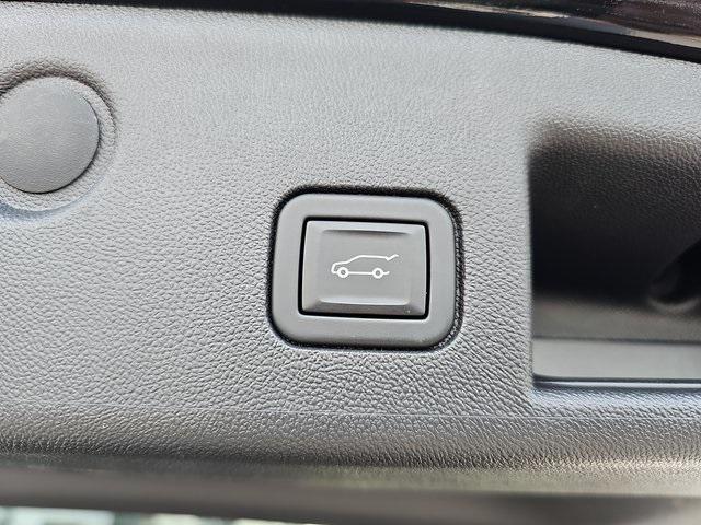 used 2023 Chevrolet Equinox car, priced at $26,950