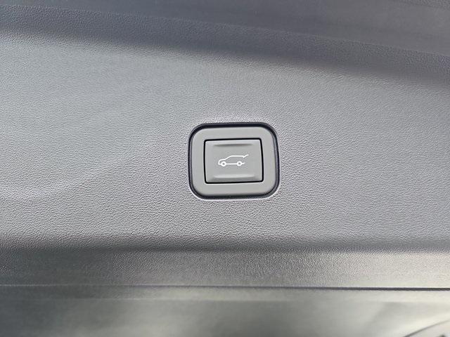 new 2026 Cadillac VISTIQ car, priced at $99,585