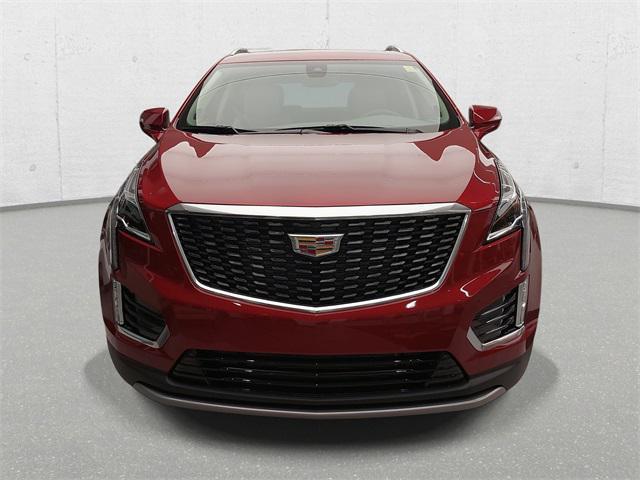 new 2025 Cadillac XT5 car, priced at $56,810