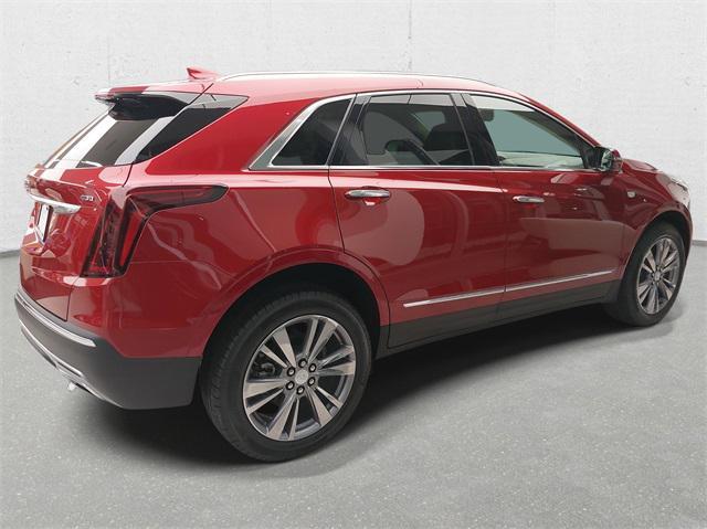 new 2025 Cadillac XT5 car, priced at $56,810