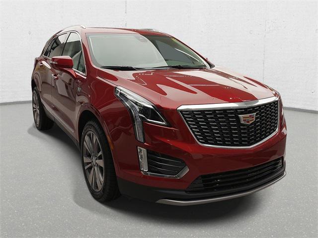 new 2025 Cadillac XT5 car, priced at $56,810