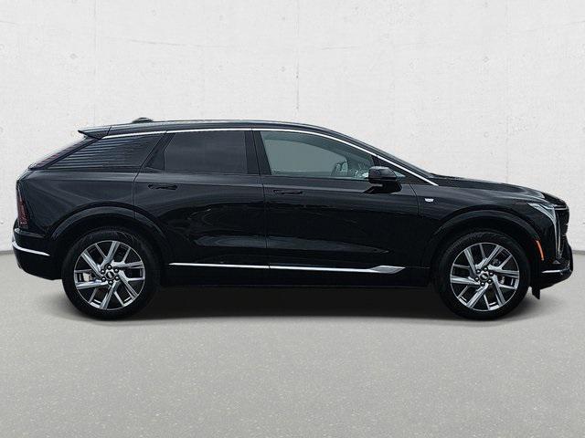 new 2025 Cadillac OPTIQ car, priced at $54,765