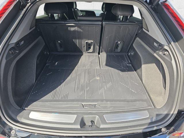 new 2025 Cadillac OPTIQ car, priced at $55,610