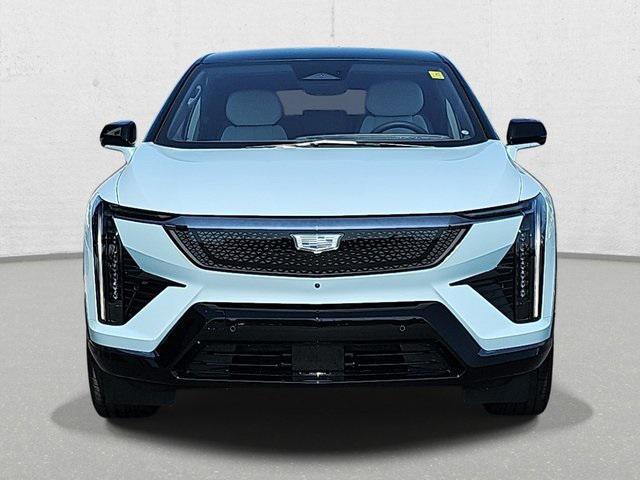 new 2025 Cadillac OPTIQ car, priced at $56,835