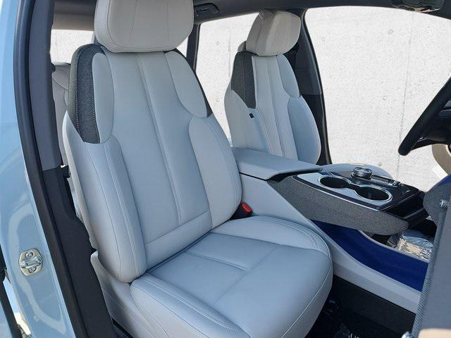new 2025 Cadillac OPTIQ car, priced at $56,835