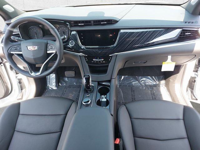 new 2025 Cadillac XT6 car, priced at $63,015