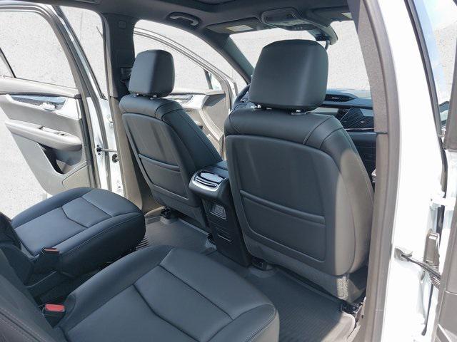 new 2025 Cadillac XT6 car, priced at $63,015