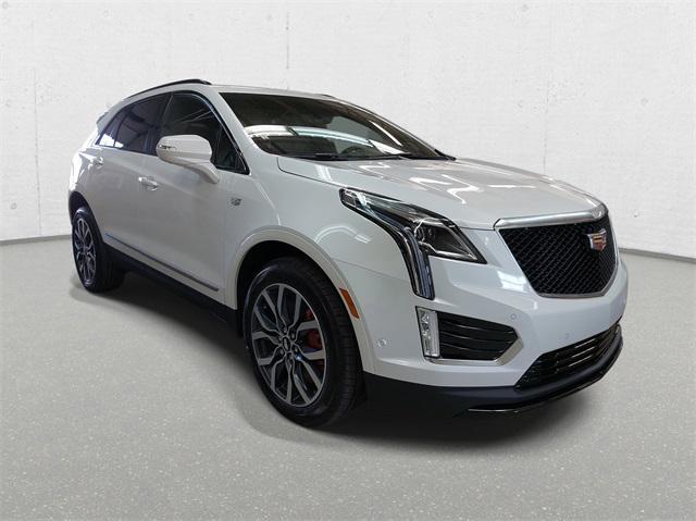 new 2025 Cadillac XT5 car, priced at $63,660