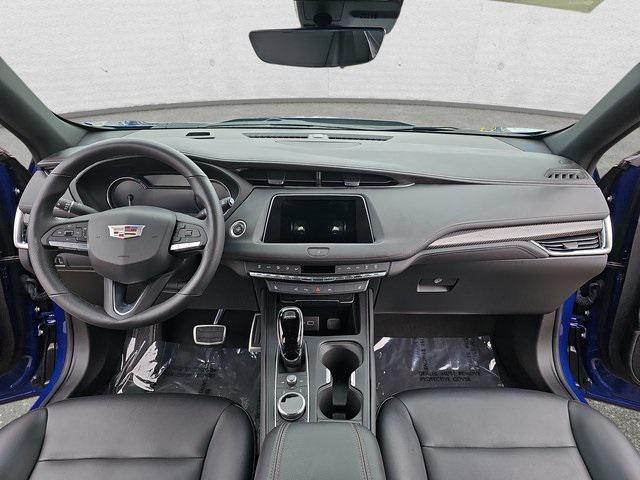 used 2022 Cadillac XT4 car, priced at $29,994
