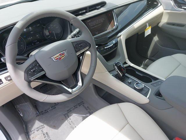 new 2025 Cadillac XT6 car, priced at $62,265