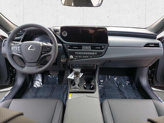 new 2025 Lexus ES 300h car, priced at $47,984