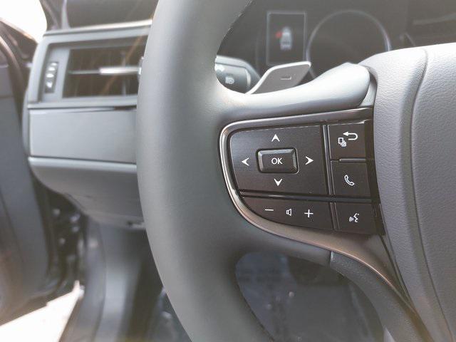 new 2025 Lexus ES 300h car, priced at $47,984
