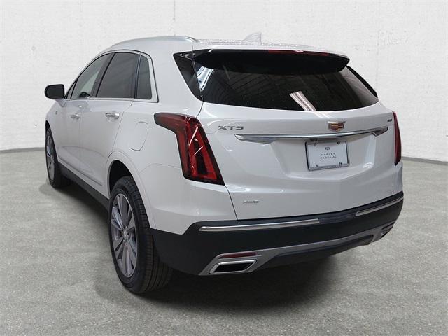 new 2025 Cadillac XT5 car