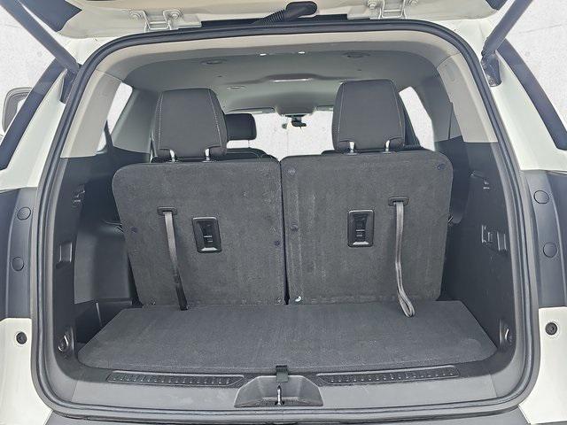 used 2021 GMC Acadia car, priced at $26,988