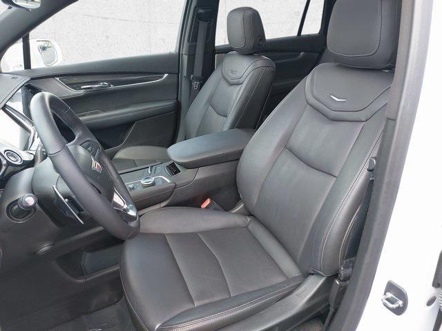 used 2020 Cadillac XT6 car, priced at $35,765