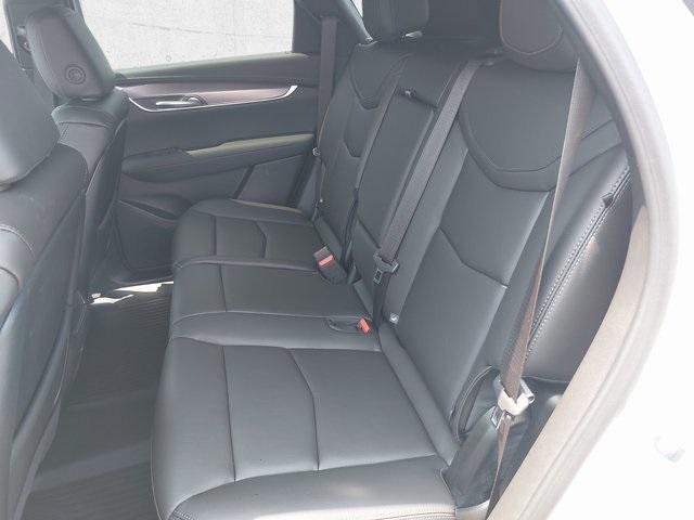 new 2025 Cadillac XT5 car, priced at $47,910