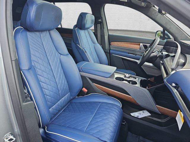 new 2026 Cadillac VISTIQ car, priced at $95,860