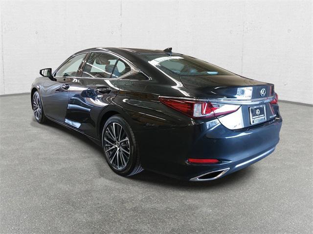 new 2025 Lexus ES 350 car, priced at $46,991