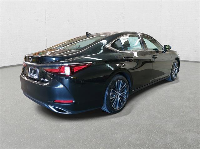 new 2025 Lexus ES 350 car, priced at $46,991