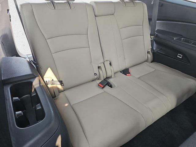 used 2021 Honda Pilot car, priced at $32,989