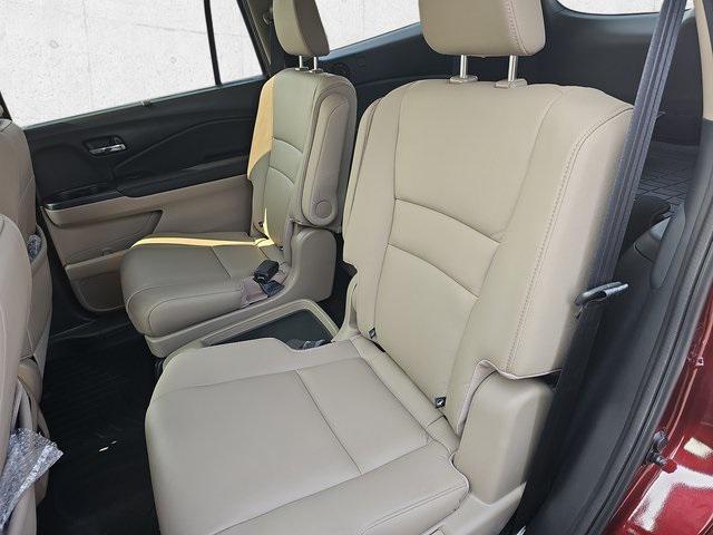 used 2021 Honda Pilot car, priced at $32,989