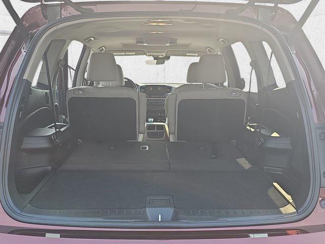 used 2021 Honda Pilot car, priced at $32,989