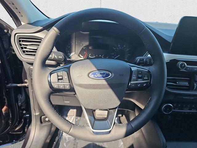used 2022 Ford Escape car, priced at $22,984