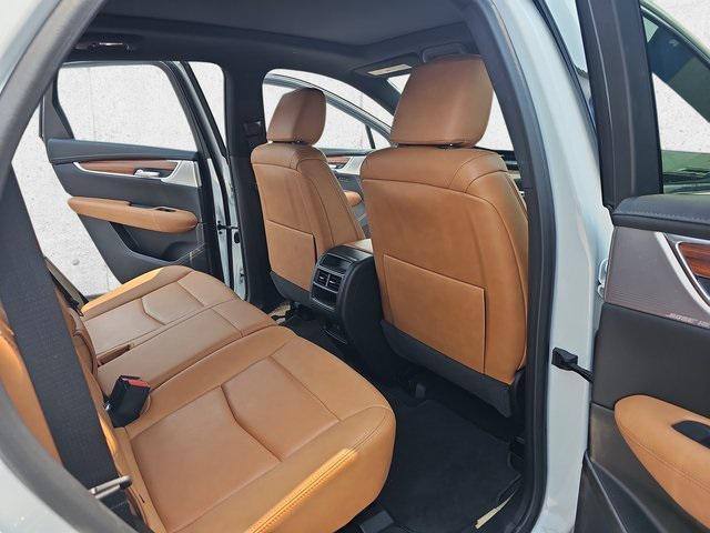 used 2023 Cadillac XT5 car, priced at $30,565