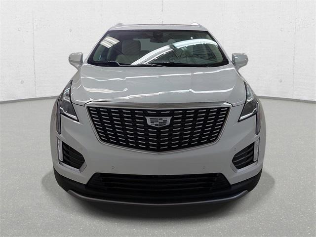 used 2022 Cadillac XT5 car, priced at $38,994