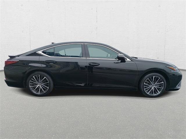 used 2022 Lexus ES 350 car, priced at $39,994