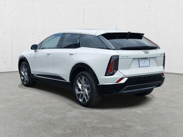 new 2025 Cadillac OPTIQ car, priced at $55,990