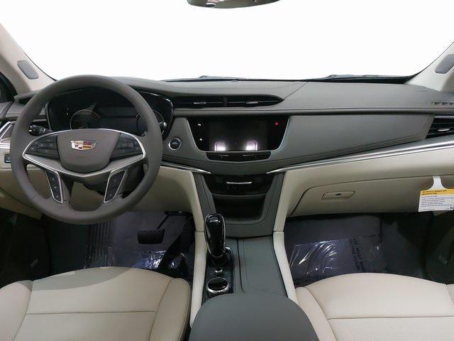 used 2025 Cadillac XT5 car, priced at $47,980