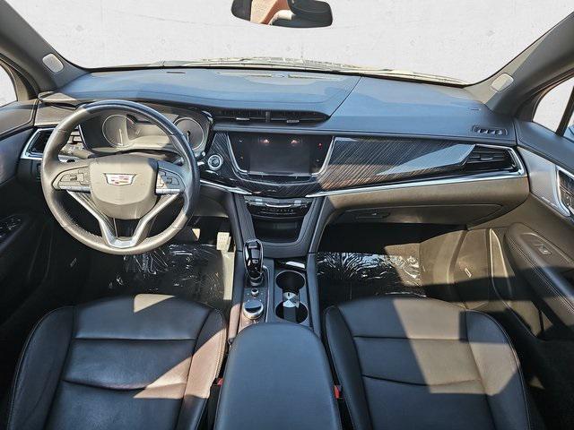used 2021 Cadillac XT6 car, priced at $31,988