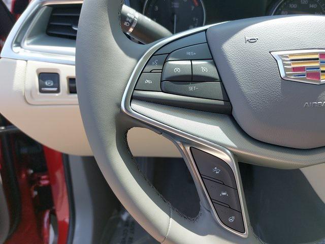 new 2025 Cadillac XT5 car, priced at $58,985