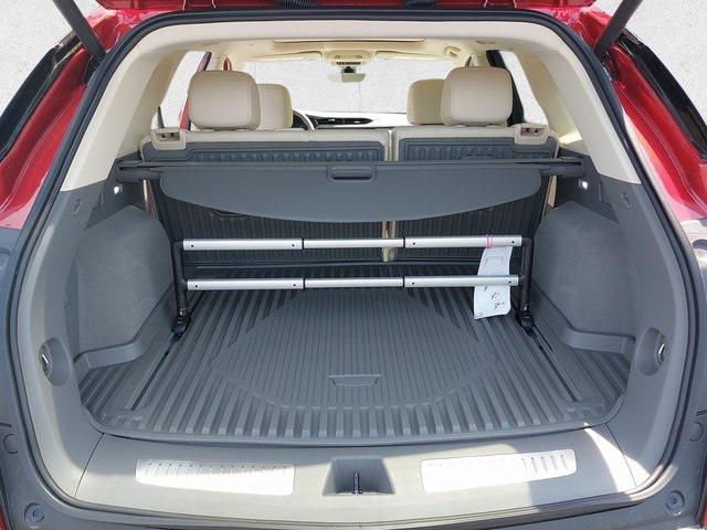 new 2025 Cadillac XT5 car, priced at $58,985
