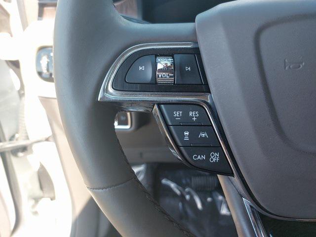 used 2023 Lincoln Nautilus car, priced at $35,991