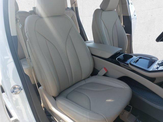 used 2023 Lincoln Nautilus car, priced at $35,991