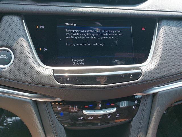 new 2025 Cadillac XT5 car, priced at $55,630