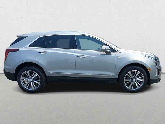 new 2025 Cadillac XT5 car, priced at $55,630